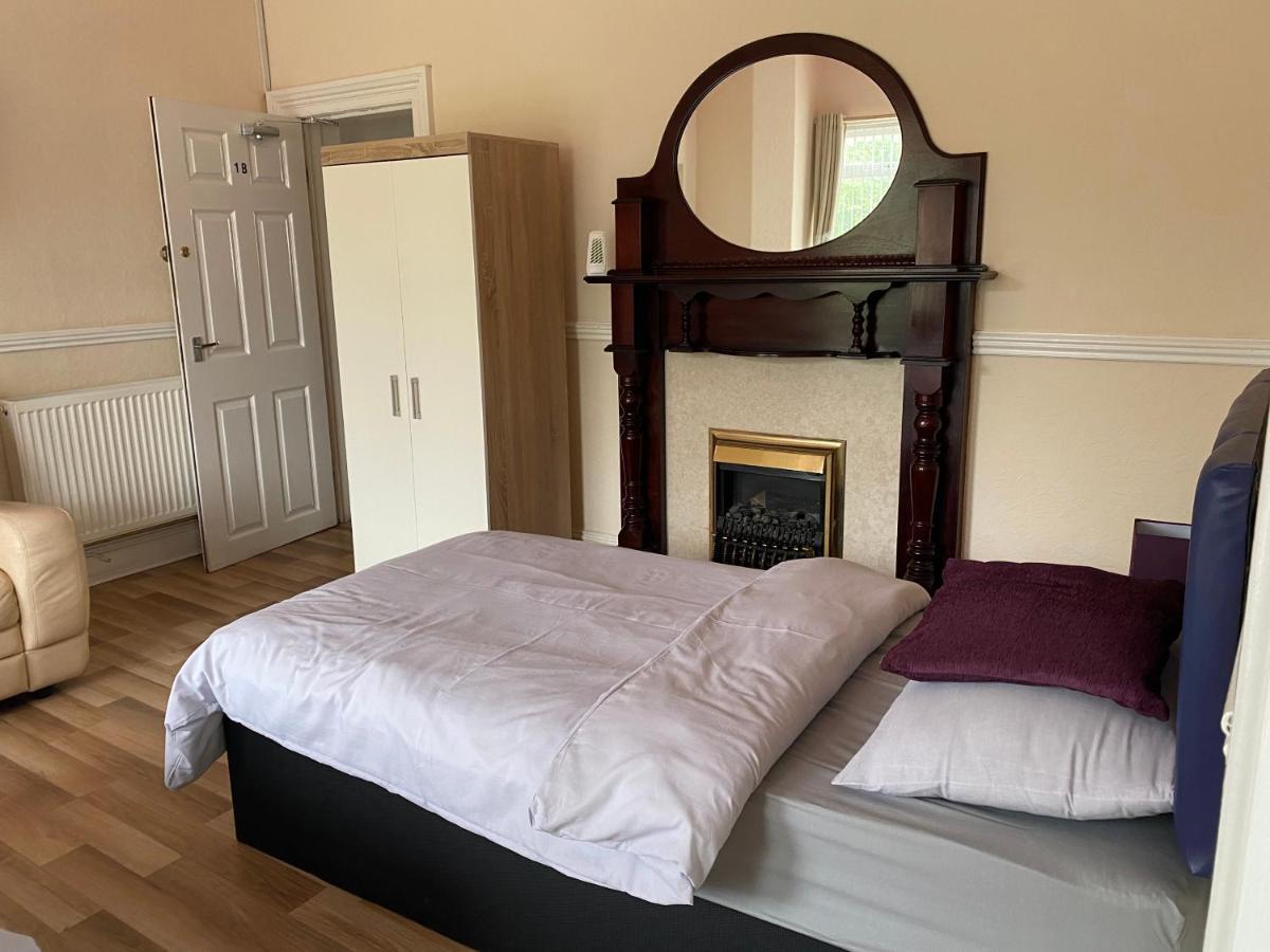 Park View Hotel And Guest House St Helens  Ngoại thất bức ảnh